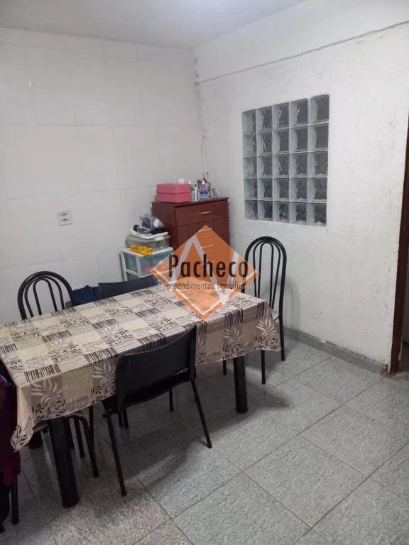 Sobrado, 7 quartos, 221 m² - Foto 5