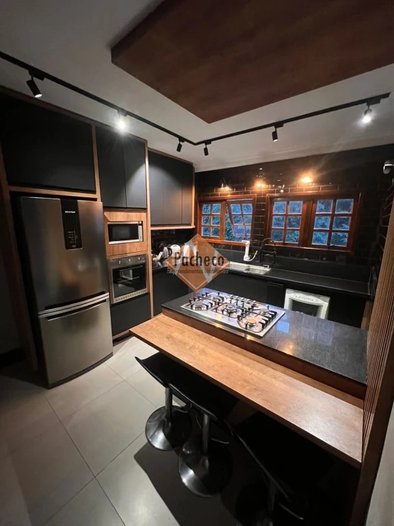 Sobrado, 3 quartos, 161 m² - Foto 1