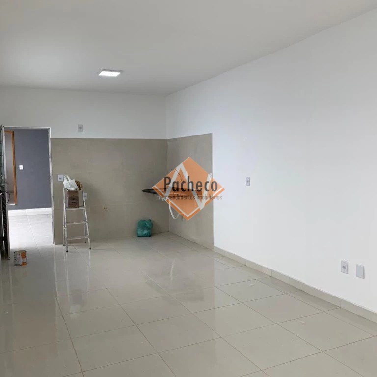 Casa à venda e aluguel com 3 quartos, 111m² - Foto 3