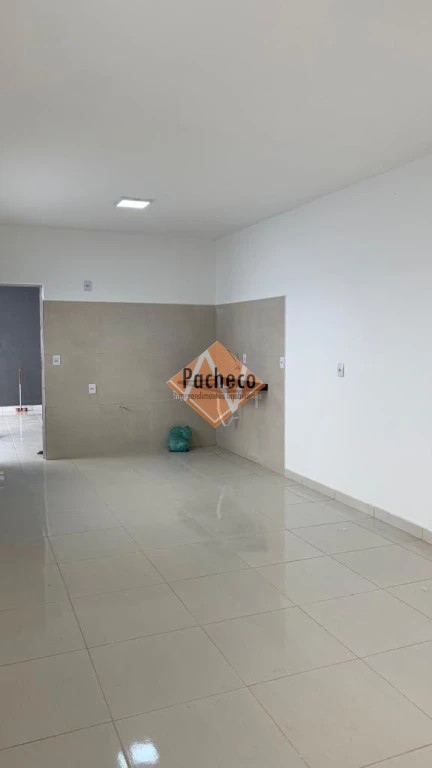 Casa à venda e aluguel com 3 quartos, 111m² - Foto 4