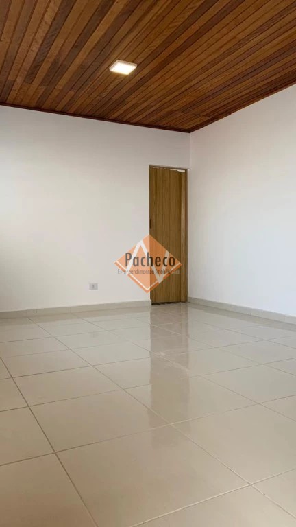 Casa à venda e aluguel com 3 quartos, 111m² - Foto 7