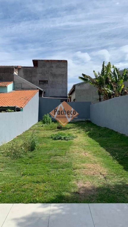 Casa à venda e aluguel com 3 quartos, 111m² - Foto 15
