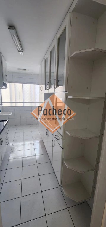 Apartamento para alugar com 2 quartos, 55m² - Foto 4