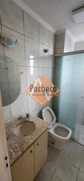 Apartamento para alugar com 2 quartos, 55m² - Foto 13