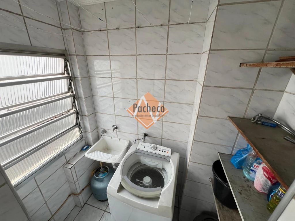 Apartamento à venda com 2 quartos, 44m² - Foto 17