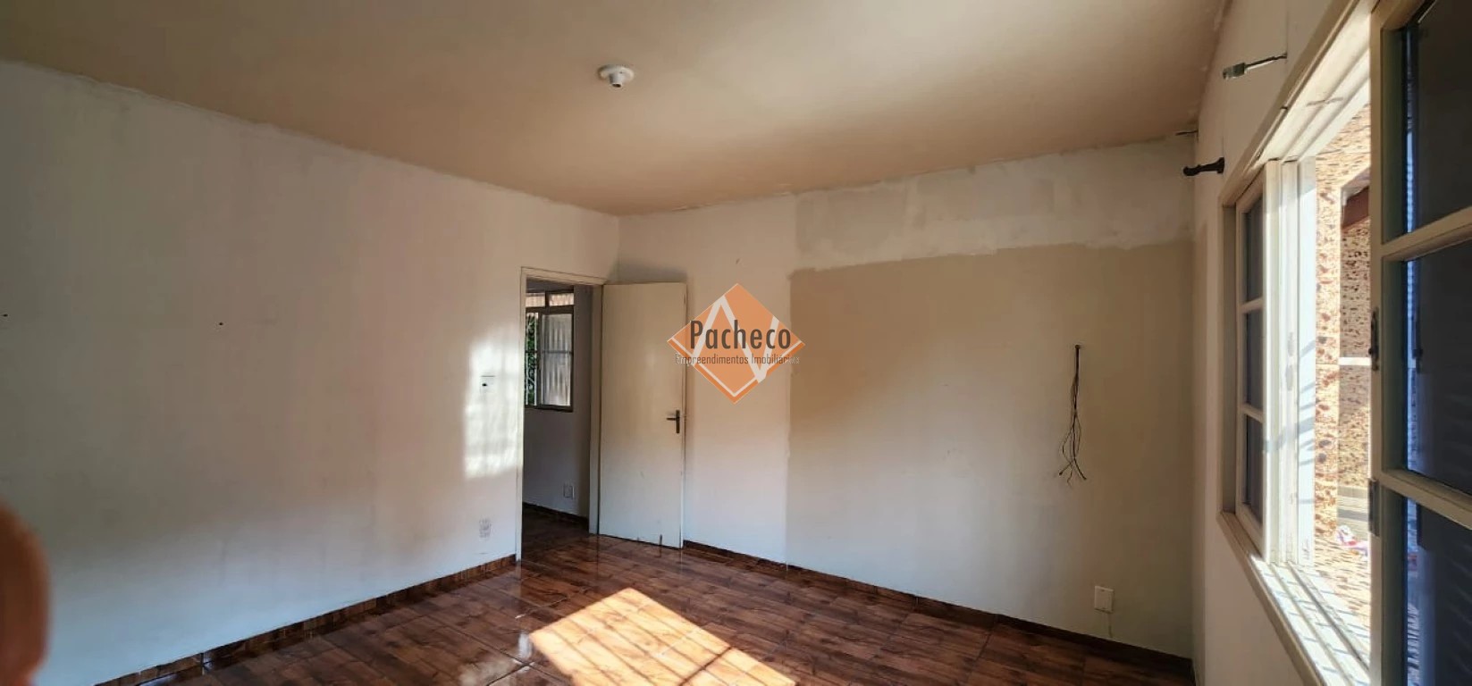 Casa à venda com 5 quartos, 146m² - Foto 11