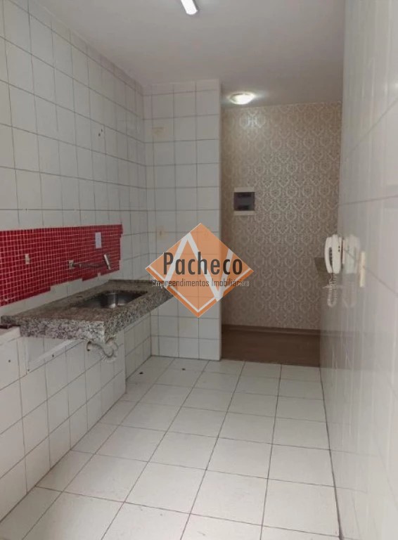 Apartamento à venda com 2 quartos, 50m² - Foto 2