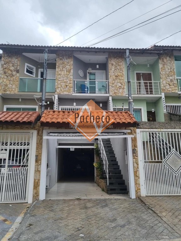 Sobrado à venda com 3 quartos, 150m² - Foto 1