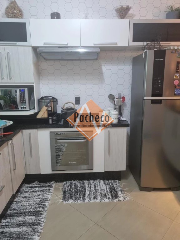 Sobrado à venda com 3 quartos, 150m² - Foto 8