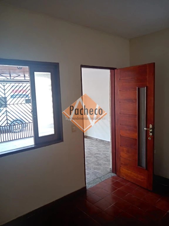 Casa à venda com 2 quartos, 100m² - Foto 6