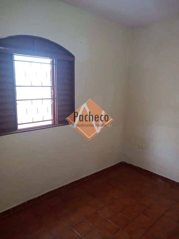 Casa à venda com 2 quartos, 100m² - Foto 15