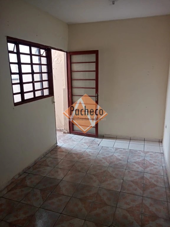 Casa à venda com 2 quartos, 100m² - Foto 26