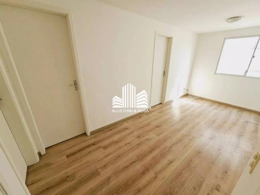 Apartamento à venda com 3 quartos, 55m² - Foto 3