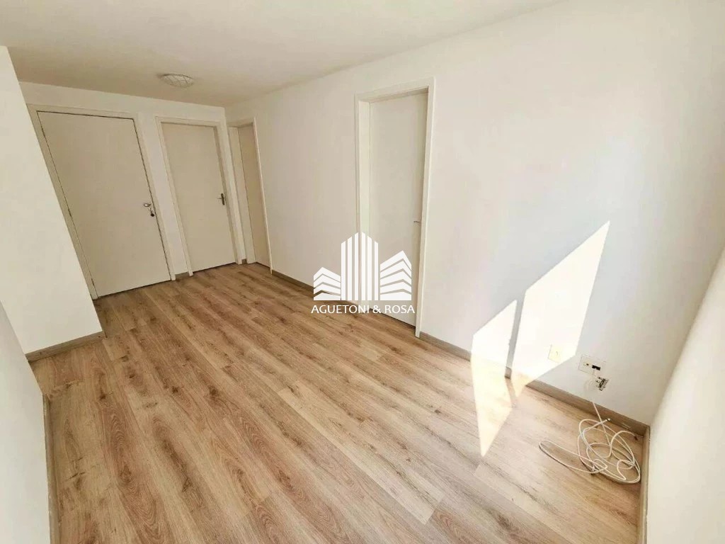 Apartamento à venda com 3 quartos, 55m² - Foto 4