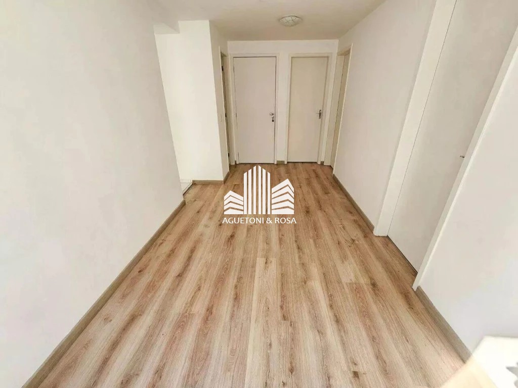 Apartamento à venda com 3 quartos, 55m² - Foto 2