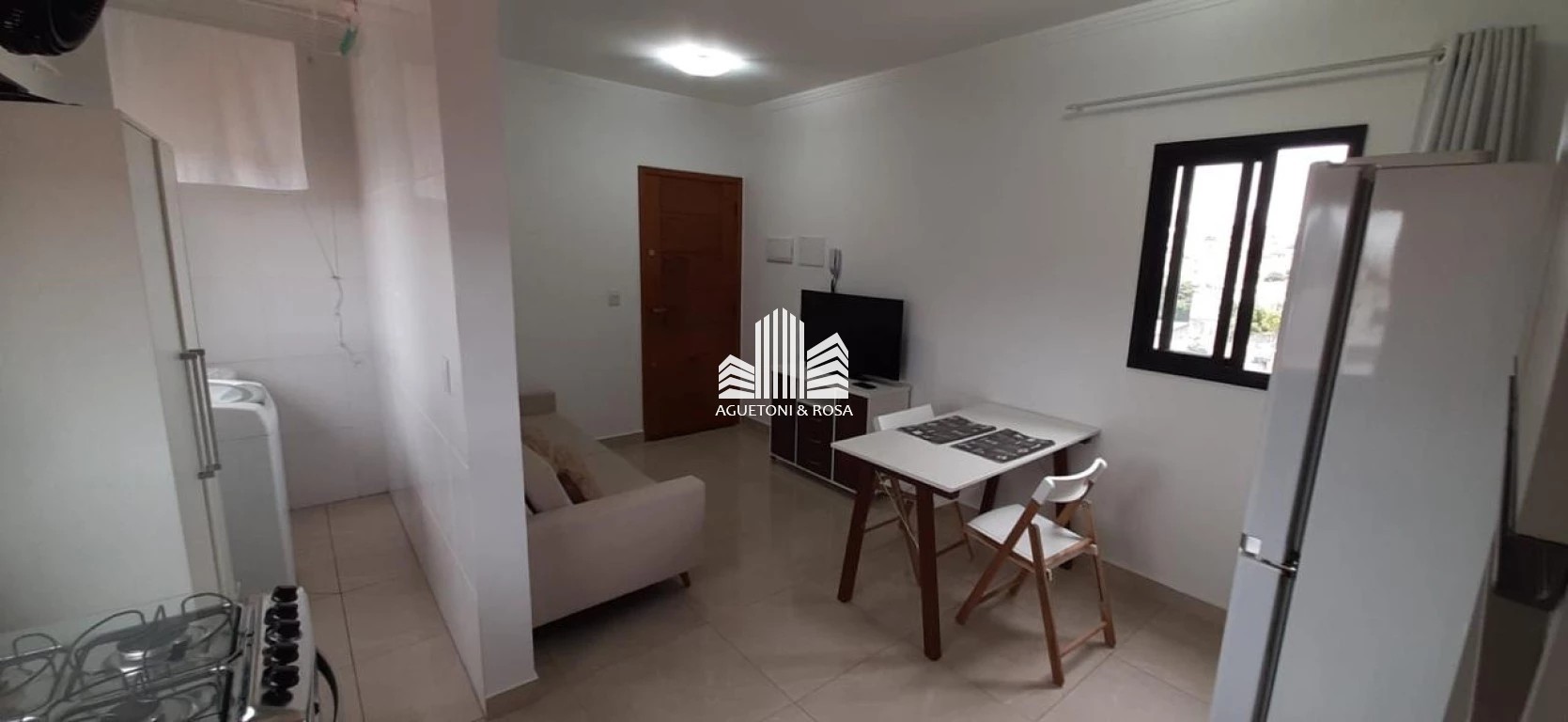 Apartamento à venda com 1 quarto, 37m² - Foto 2