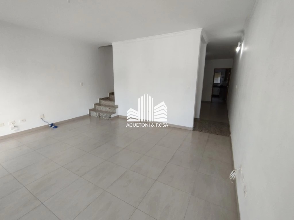 Sobrado à venda com 3 quartos, 200m² - Foto 9