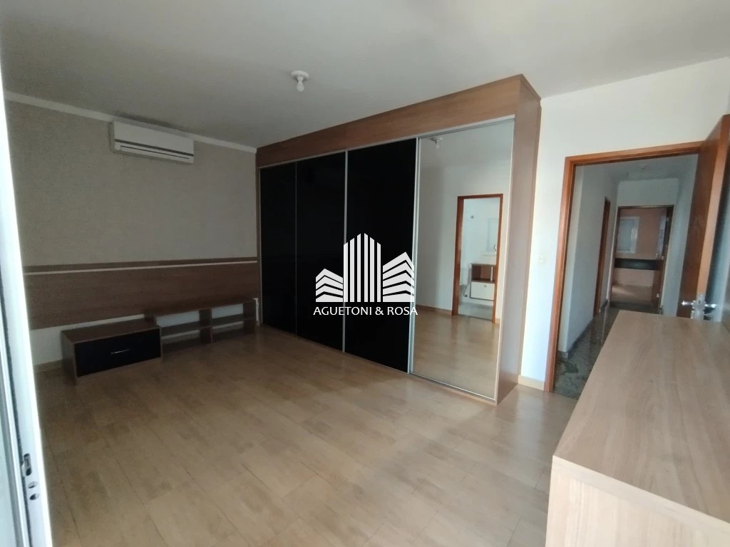 Sobrado à venda com 3 quartos, 200m² - Foto 17