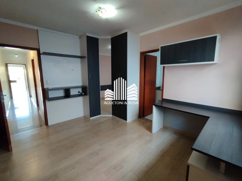 Sobrado à venda com 3 quartos, 200m² - Foto 23