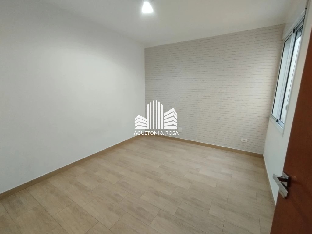 Sobrado à venda com 3 quartos, 200m² - Foto 31