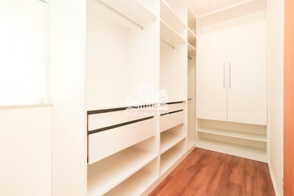 Apartamento à venda com 3 quartos, 134m² - Foto 33