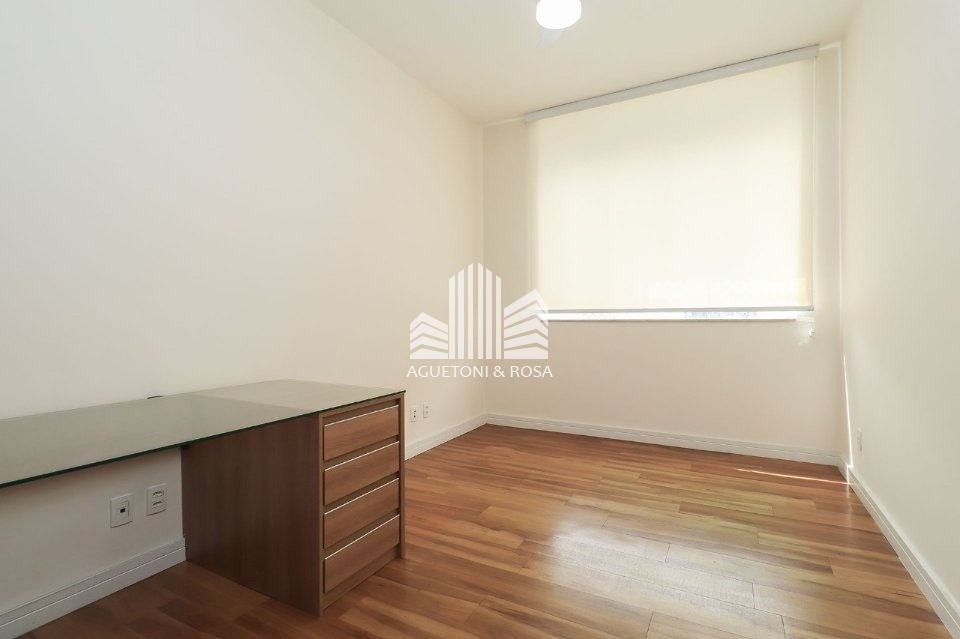 Apartamento à venda com 3 quartos, 134m² - Foto 25