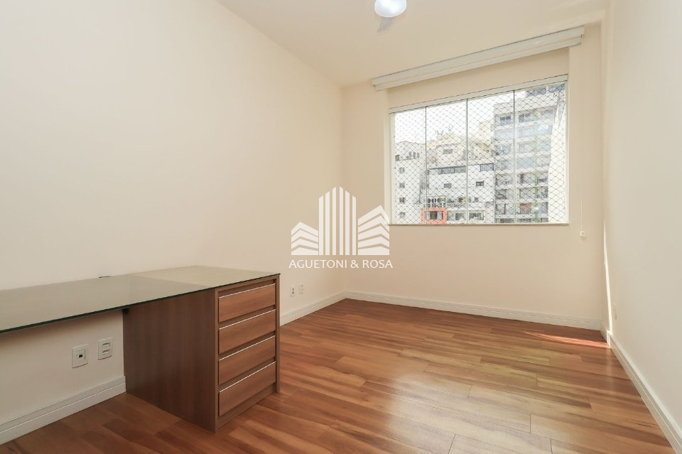 Apartamento à venda com 3 quartos, 134m² - Foto 24