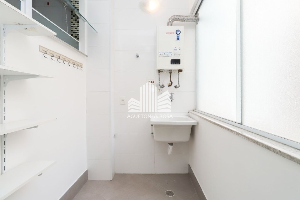 Apartamento à venda com 3 quartos, 134m² - Foto 21