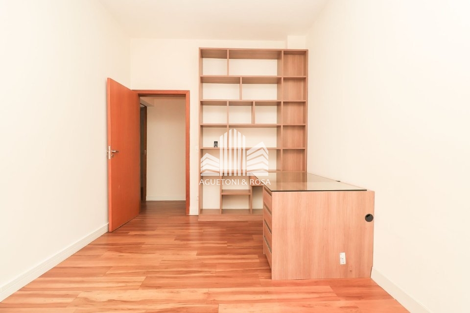 Apartamento à venda com 3 quartos, 134m² - Foto 27