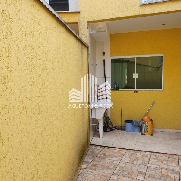 Sobrado à venda com 3 quartos, 100m² - Foto 13