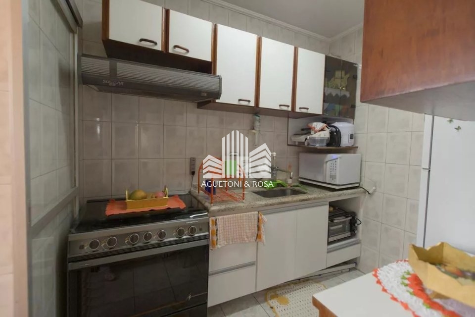 Apartamento à venda com 2 quartos, 65m² - Foto 13