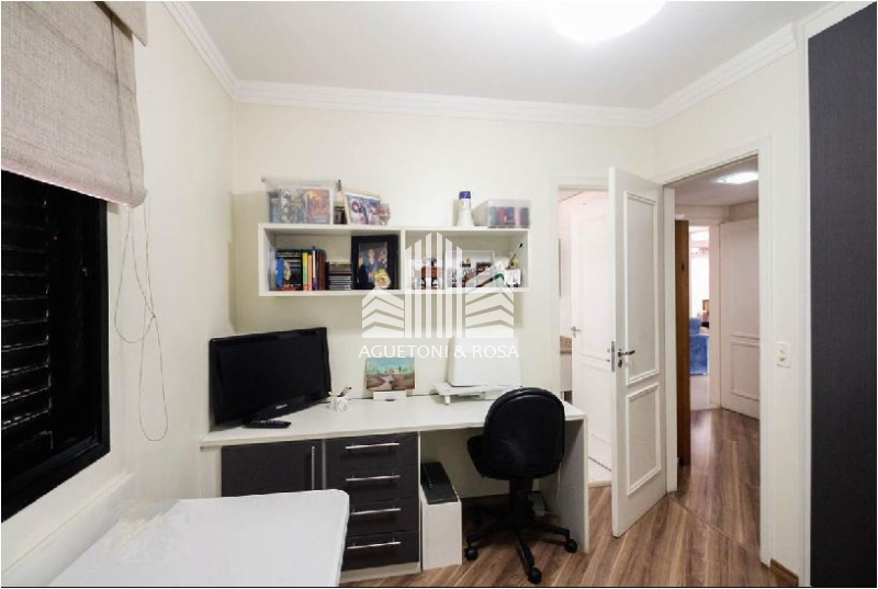 Apartamento à venda com 3 quartos, 151m² - Foto 33