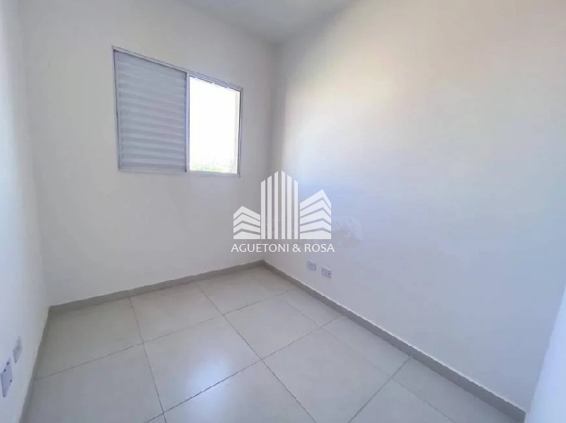 Apartamento à venda com 2 quartos, 45m² - Foto 11