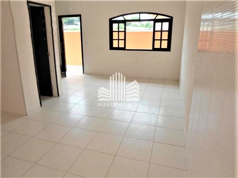 Casa de Condomínio à venda com 3 quartos, 90m² - Foto 1