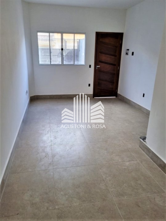 Sobrado à venda com 2 quartos, 66m² - Foto 2