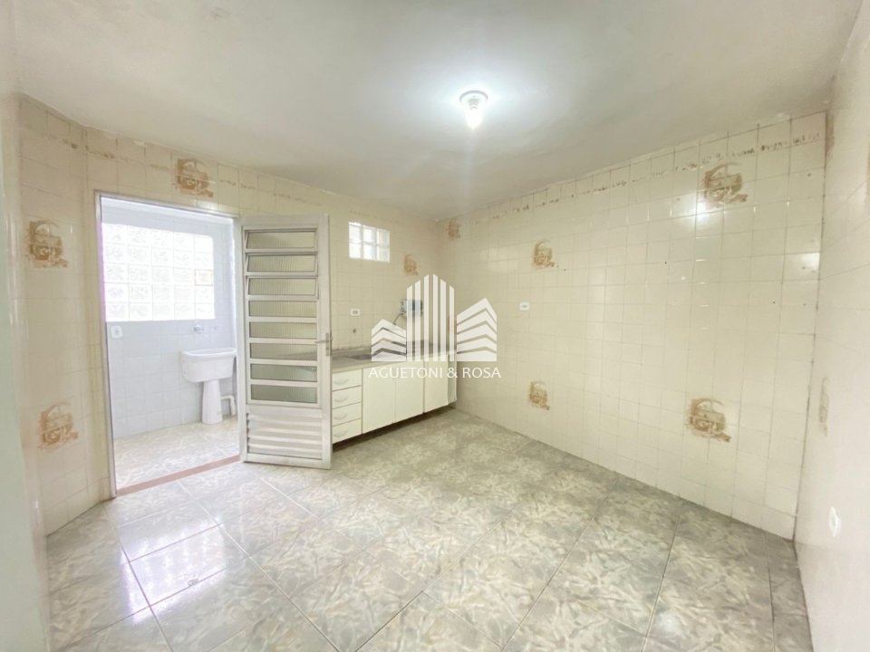 Sobrado à venda com 3 quartos, 220m² - Foto 6