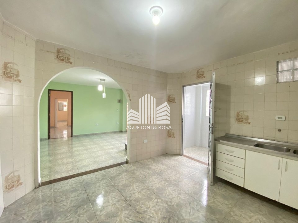 Sobrado à venda com 3 quartos, 220m² - Foto 4