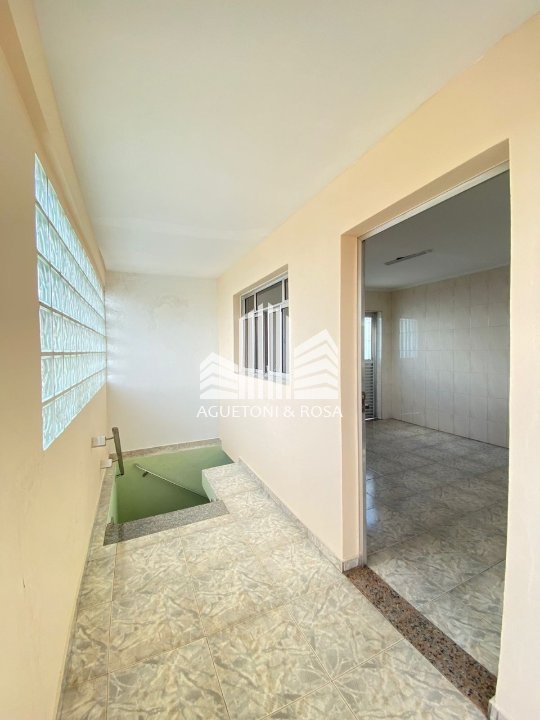 Sobrado à venda com 3 quartos, 220m² - Foto 17