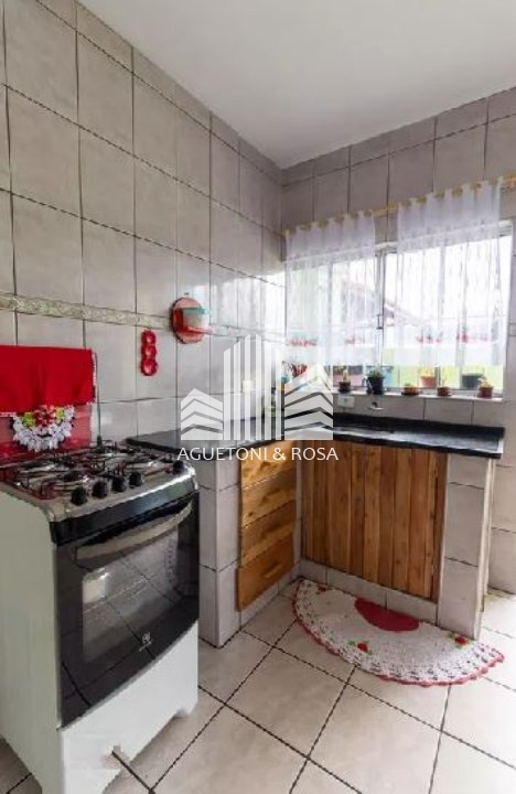 Sobrado à venda com 5 quartos, 200m² - Foto 11