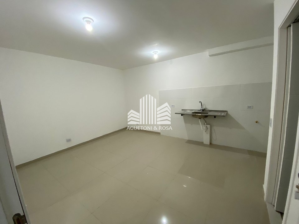 Apartamento à venda com 2 quartos, 40m² - Foto 11