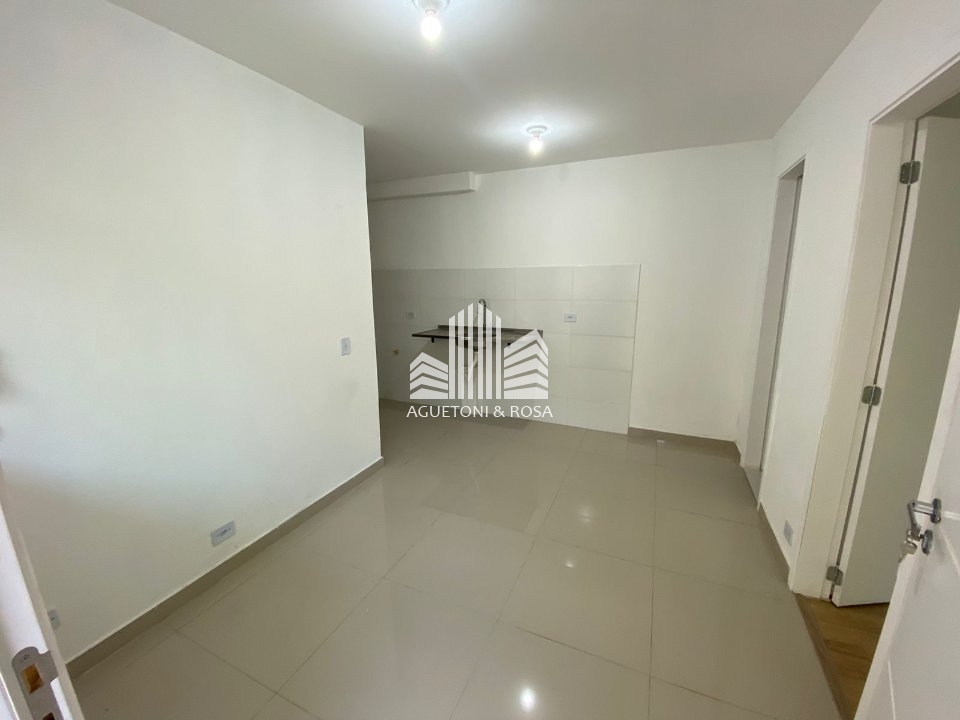 Apartamento à venda com 2 quartos, 40m² - Foto 3