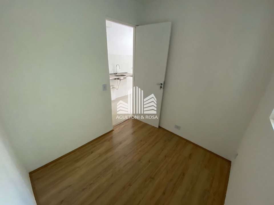 Apartamento à venda com 2 quartos, 40m² - Foto 5