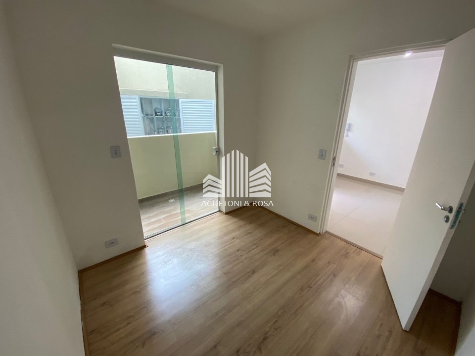 Apartamento à venda com 2 quartos, 40m² - Foto 1