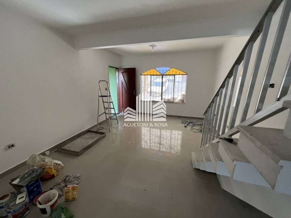 Sobrado à venda com 2 quartos, 140m² - Foto 5