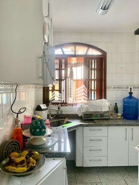 Sobrado à venda com 4 quartos, 180m² - Foto 13