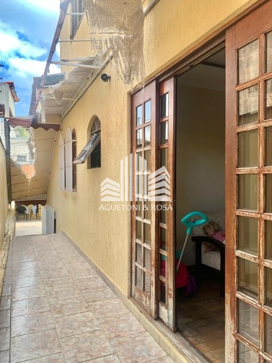 Sobrado à venda com 4 quartos, 180m² - Foto 19