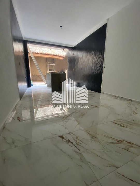 Sobrado à venda com 3 quartos, 110m² - Foto 4