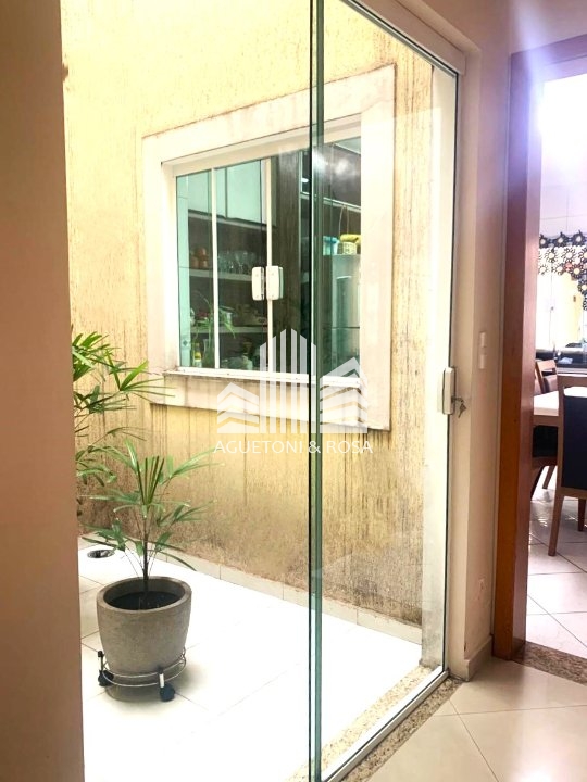 Sobrado à venda com 3 quartos, 129m² - Foto 6