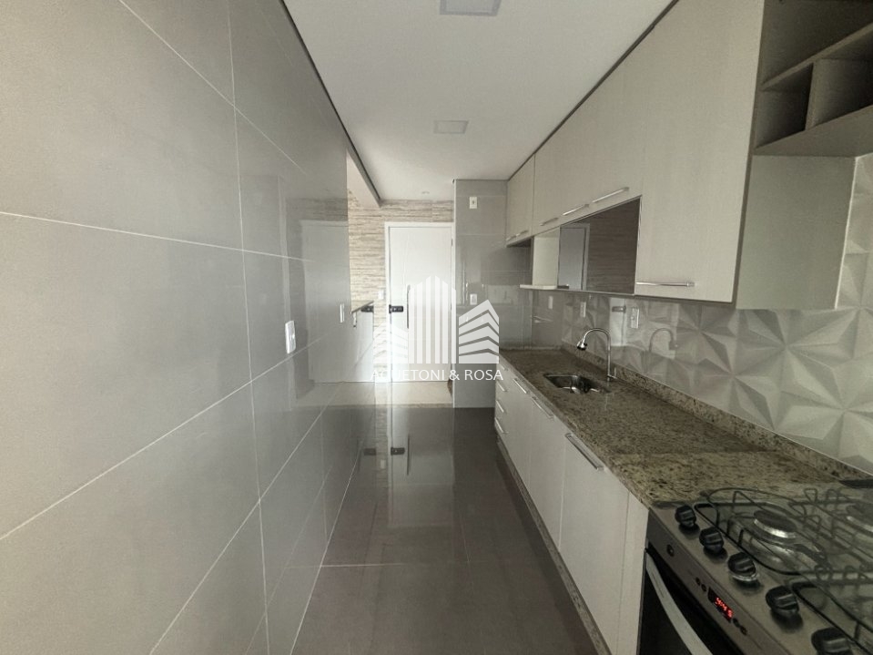 Apartamento à venda com 3 quartos, 83m² - Foto 9