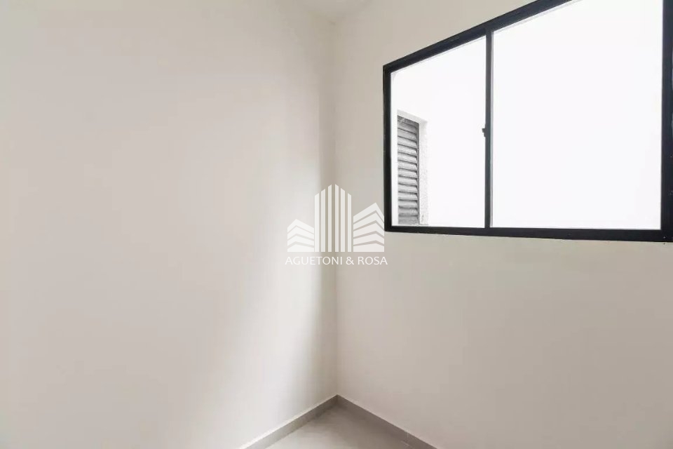 Apartamento à venda com 2 quartos, 28m² - Foto 17